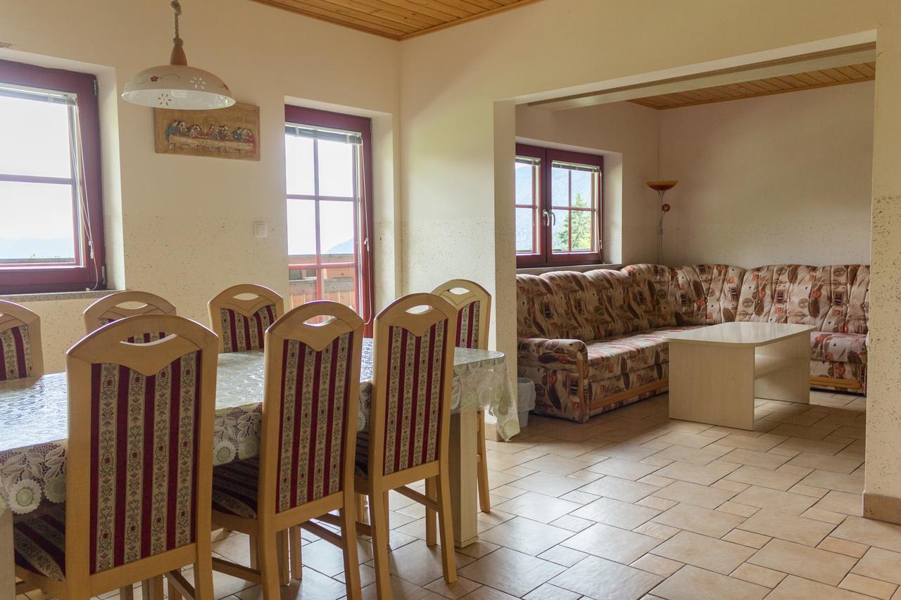 Apartments Petek Gornji Grad Екстериор снимка