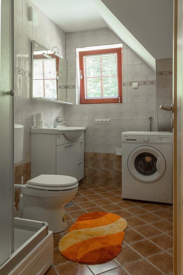 Apartments Petek Gornji Grad Екстериор снимка