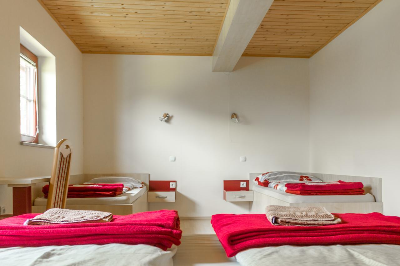 Apartments Petek Gornji Grad Екстериор снимка