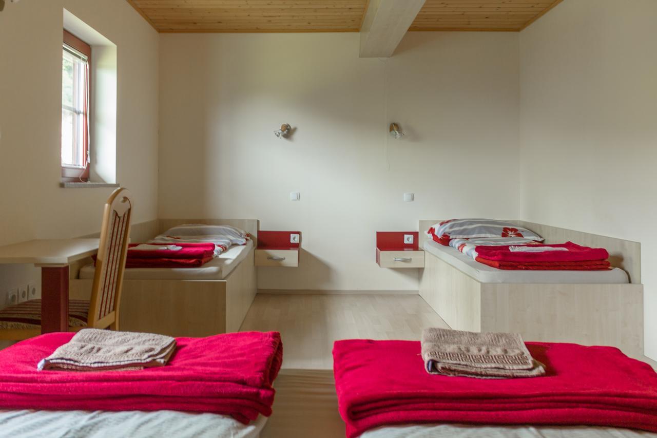 Apartments Petek Gornji Grad Екстериор снимка
