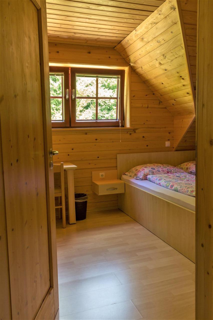 Apartments Petek Gornji Grad Екстериор снимка